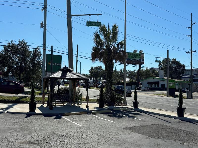 Shamrock Cove Inn image