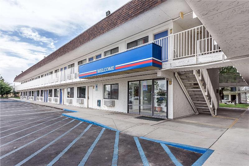 Motel 6 Ontario, Or image