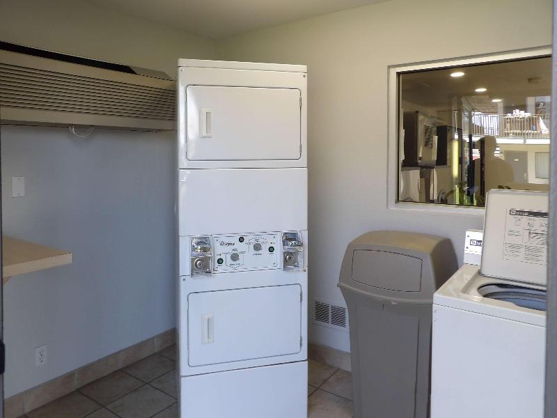 Motel 6 Ontario, Or image