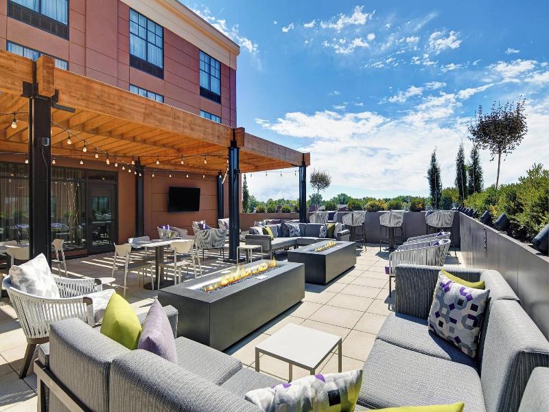 Courtyard By Marriott Manhattan Aggieville