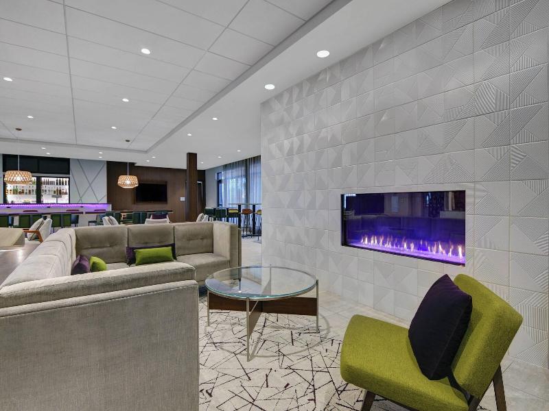 Courtyard By Marriott Manhattan Aggieville