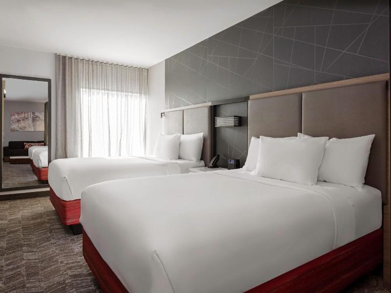 Springhill Suites By Marriott Beaufort image