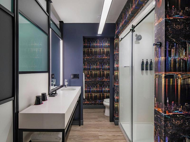 Aloft Providence Downtown image