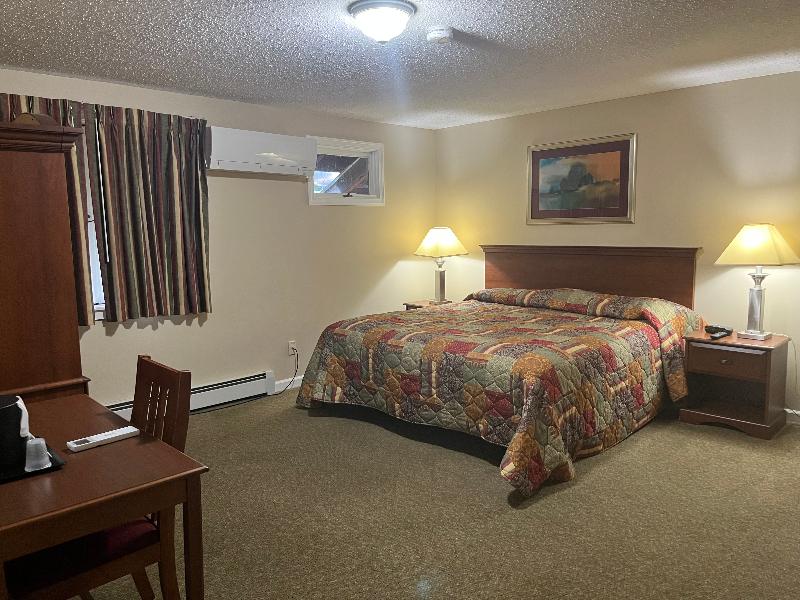 The Upper Pass Lodge image
