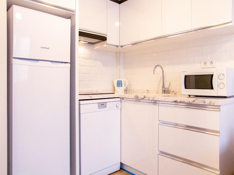 Fi Homes image