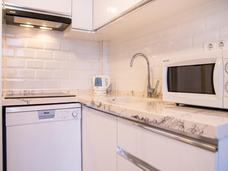 Fi Homes image