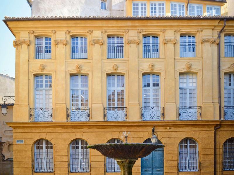 ibis Styles Aix-en-Provence Université image