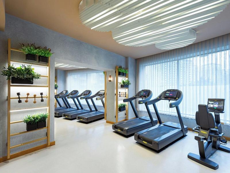Courtyard By Marriott Baku image