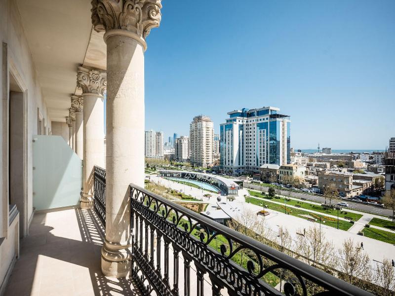 Courtyard By Marriott Baku image