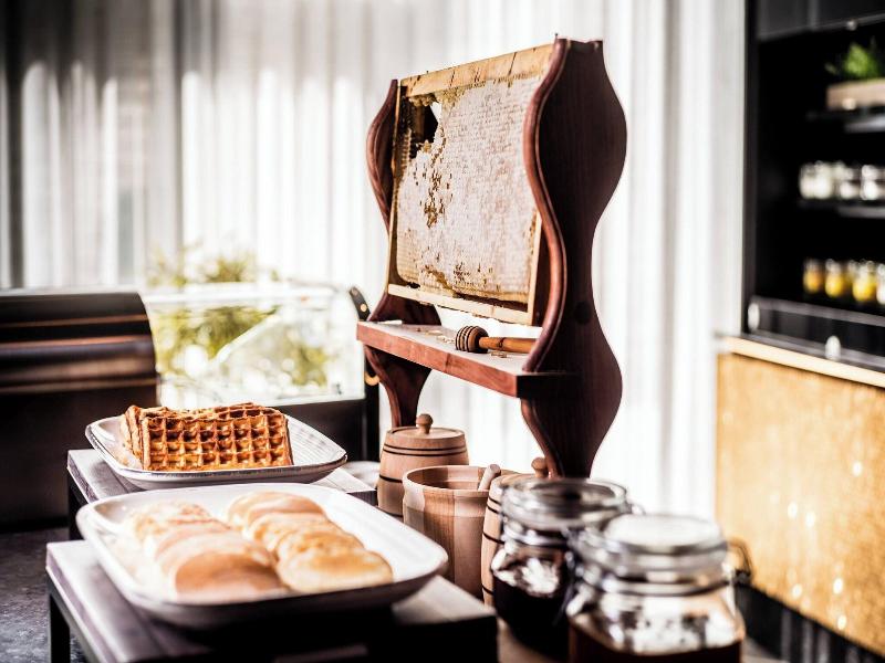 Courtyard By Marriott Baku image