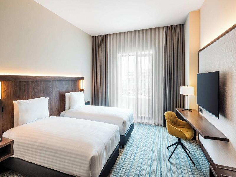 Courtyard By Marriott Baku image