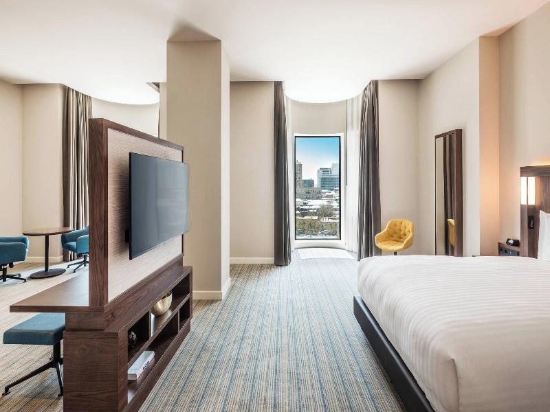 Courtyard By Marriott Baku image
