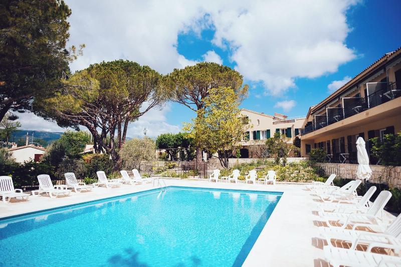Auberge Du Redier image