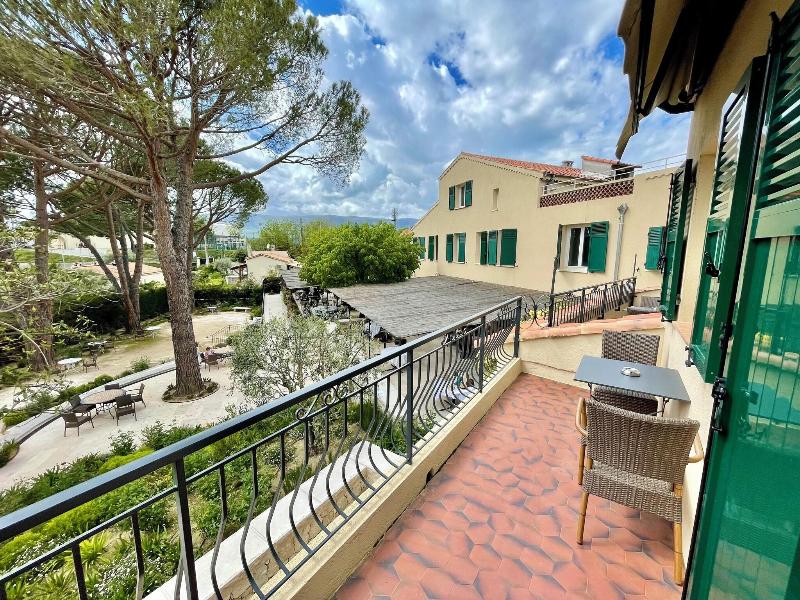 Auberge Du Redier image