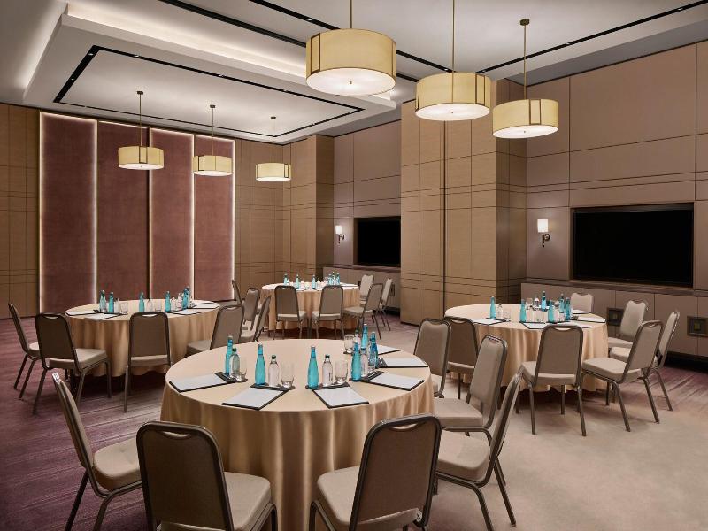 Jw Marriott Hotel Istanbul Marmara Sea image