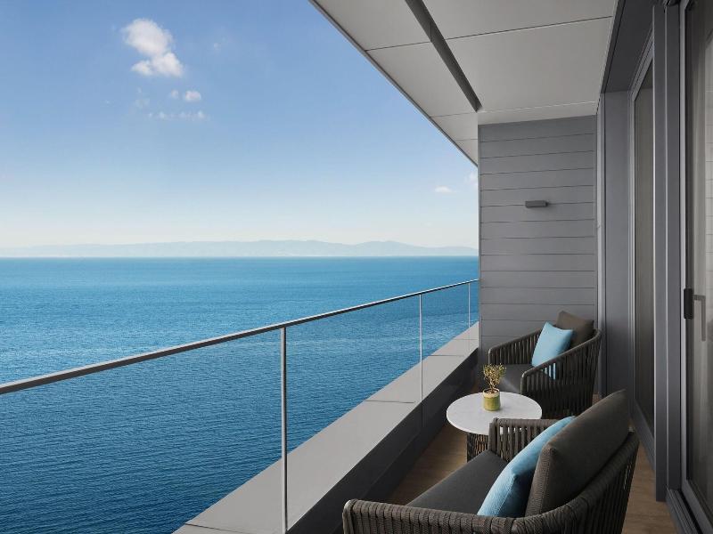Jw Marriott Hotel Istanbul Marmara Sea image