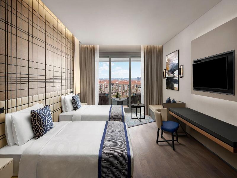 Jw Marriott Hotel Istanbul Marmara Sea image