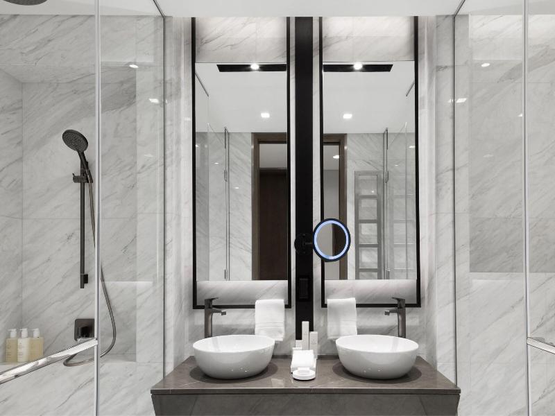 Jw Marriott Hotel Istanbul Marmara Sea image