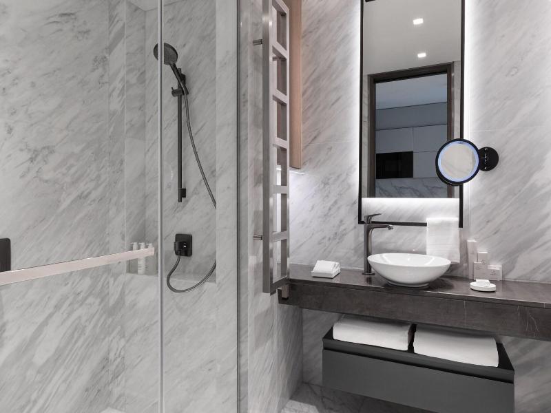 Jw Marriott Hotel Istanbul Marmara Sea image