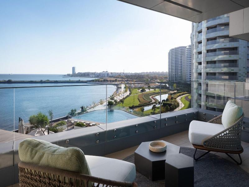 Jw Marriott Hotel Istanbul Marmara Sea image