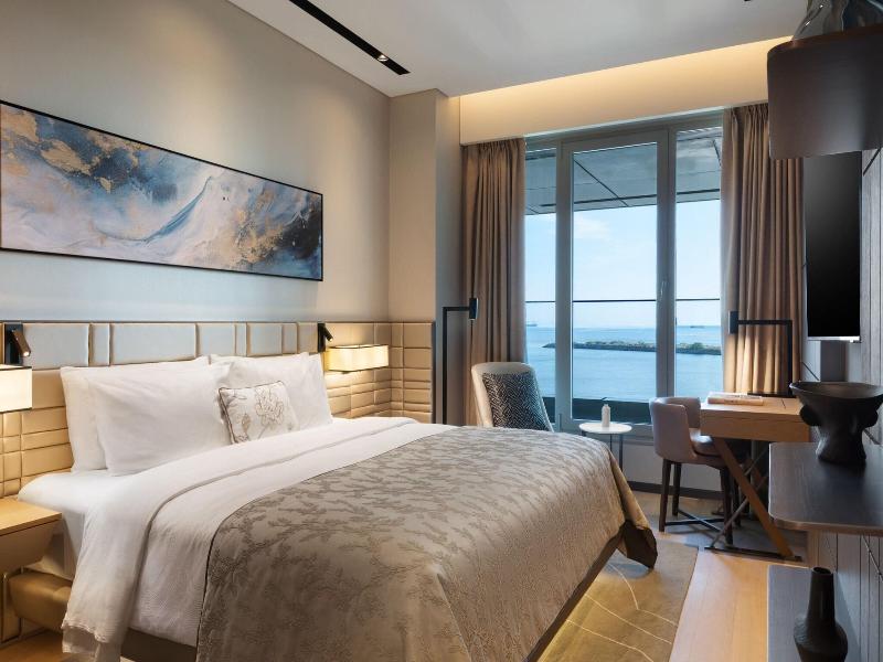 Jw Marriott Hotel Istanbul Marmara Sea image