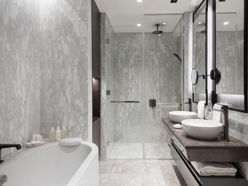Jw Marriott Hotel Istanbul Marmara Sea image