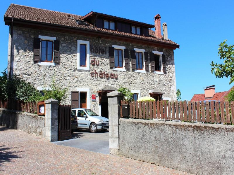 Ha Tel Du Cha Teau Annecy image