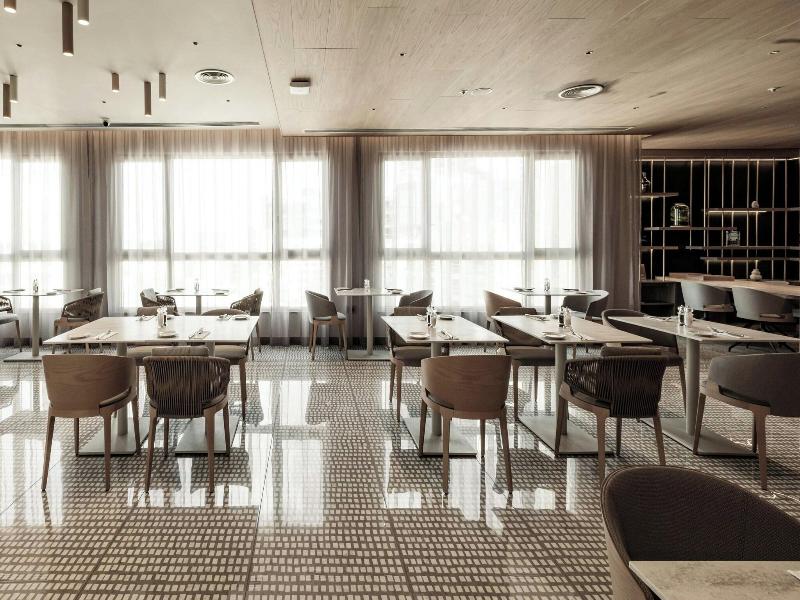 Ac Hotel By Marriott St Julian S image
