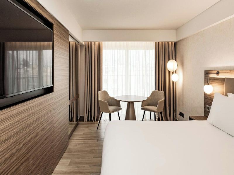 Ac Hotel By Marriott St Julian S image
