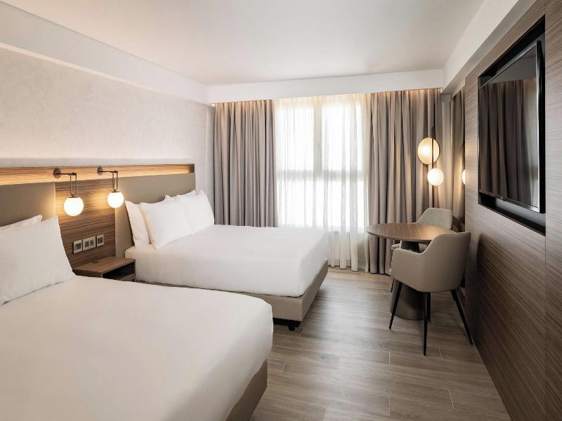 Ac Hotel By Marriott St Julian S image