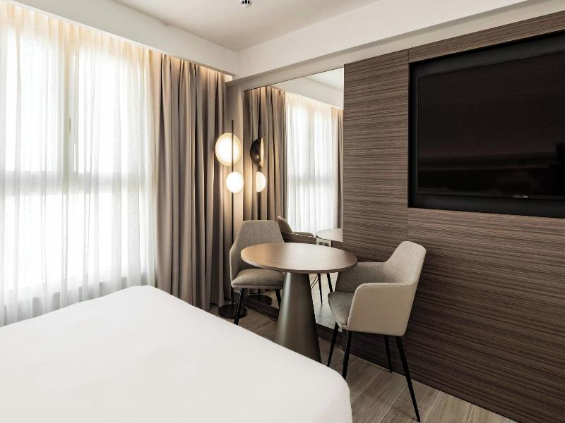 Ac Hotel By Marriott St Julian S image