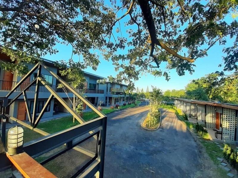 Baan Kampu Resort