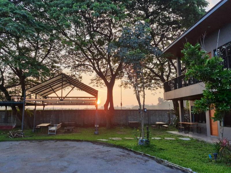 Baan Kampu Resort