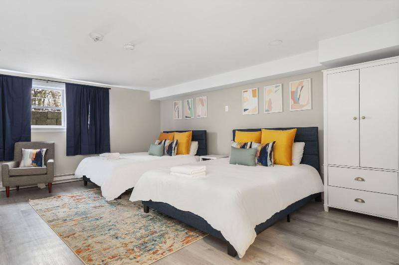 The Beverly Hotel image