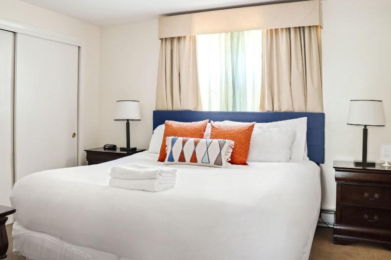 The Beverly Hotel image