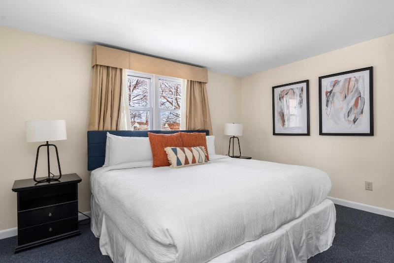 The Beverly Hotel image