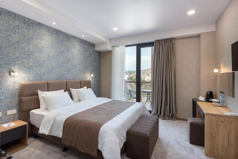 Brooch Boutique Hotel image