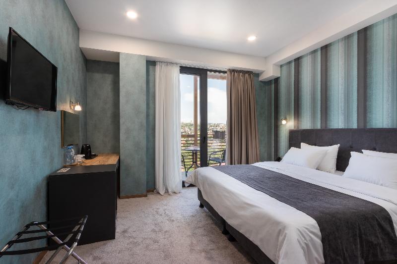 Brooch Boutique Hotel image