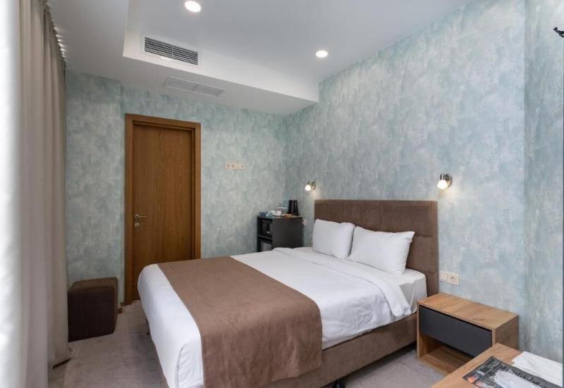 Brooch Boutique Hotel image