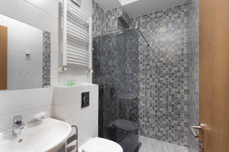 Brooch Boutique Hotel image