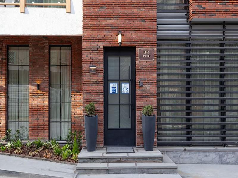 Brooch Boutique Hotel image