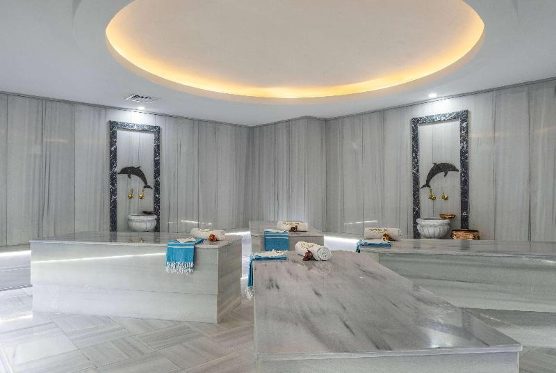 Ramada Plaza By Wyndham Batumi image