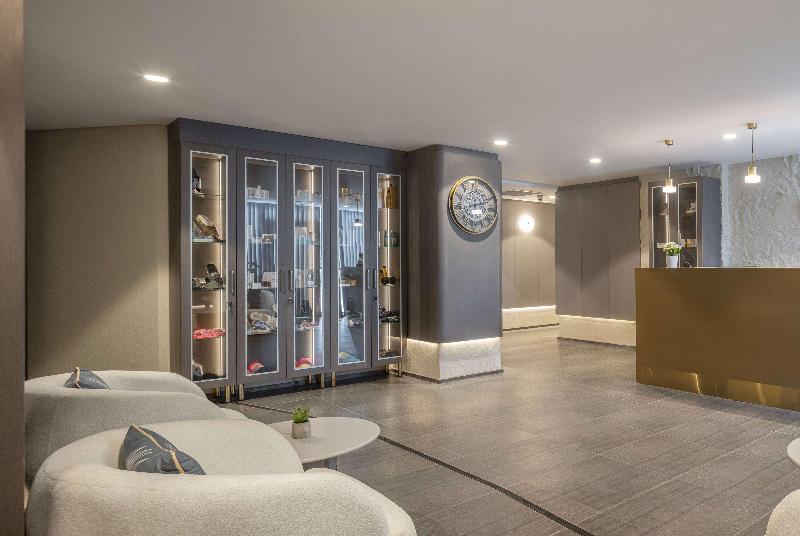 Ramada Plaza By Wyndham Batumi image