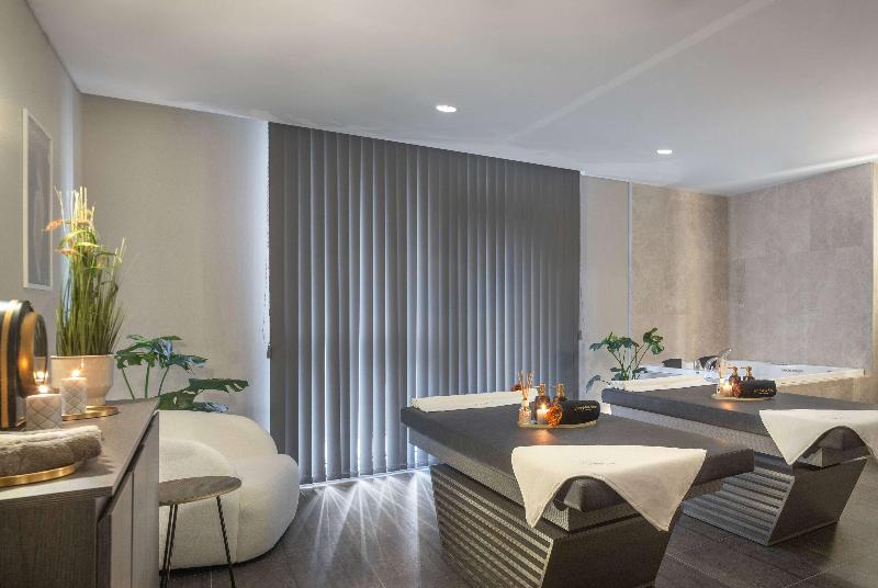 Ramada Plaza By Wyndham Batumi image