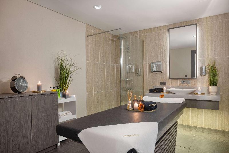 Ramada Plaza By Wyndham Batumi image