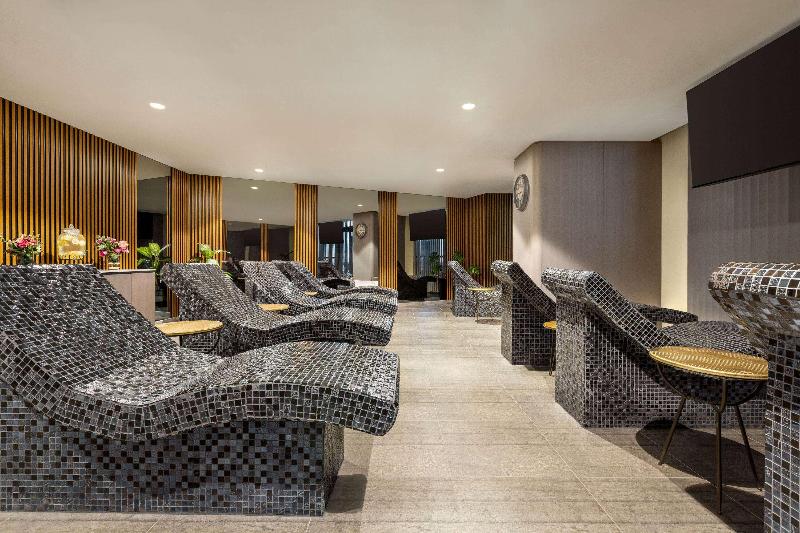Ramada Plaza By Wyndham Batumi image