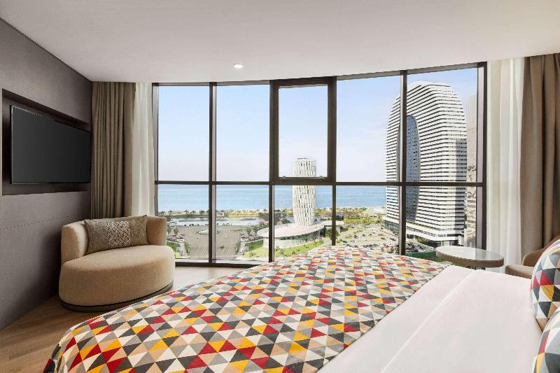 Ramada Plaza By Wyndham Batumi image