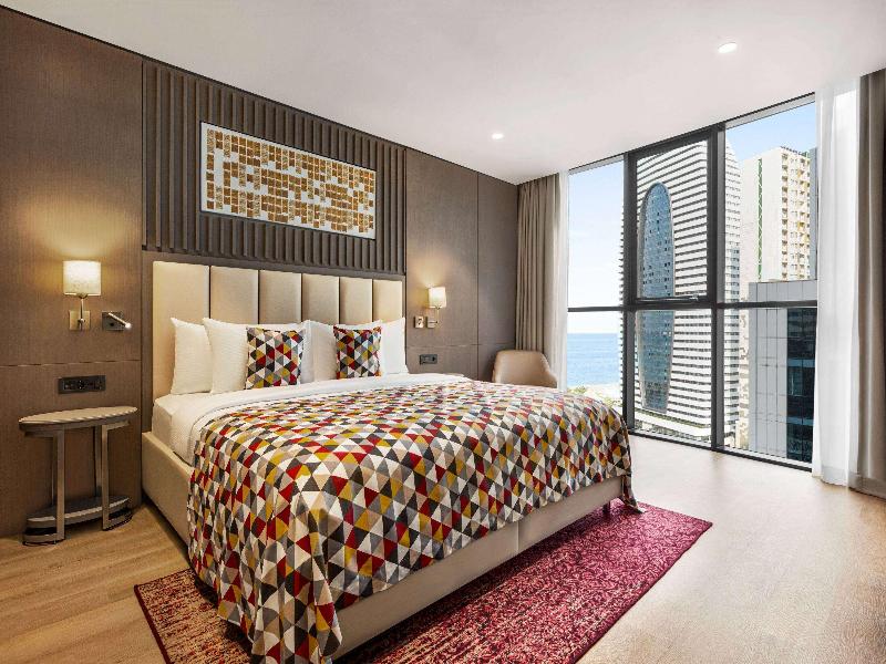Ramada Plaza By Wyndham Batumi image