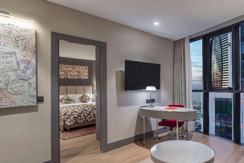 Ramada Plaza By Wyndham Batumi image