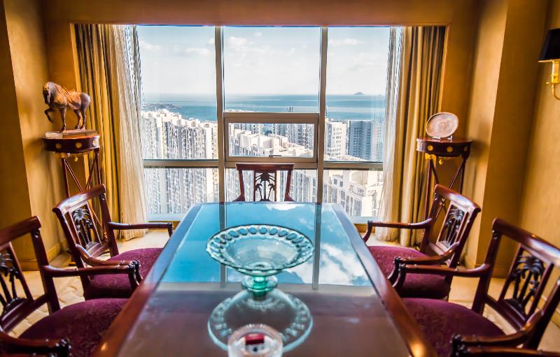 Crowne Plaza Qingdao